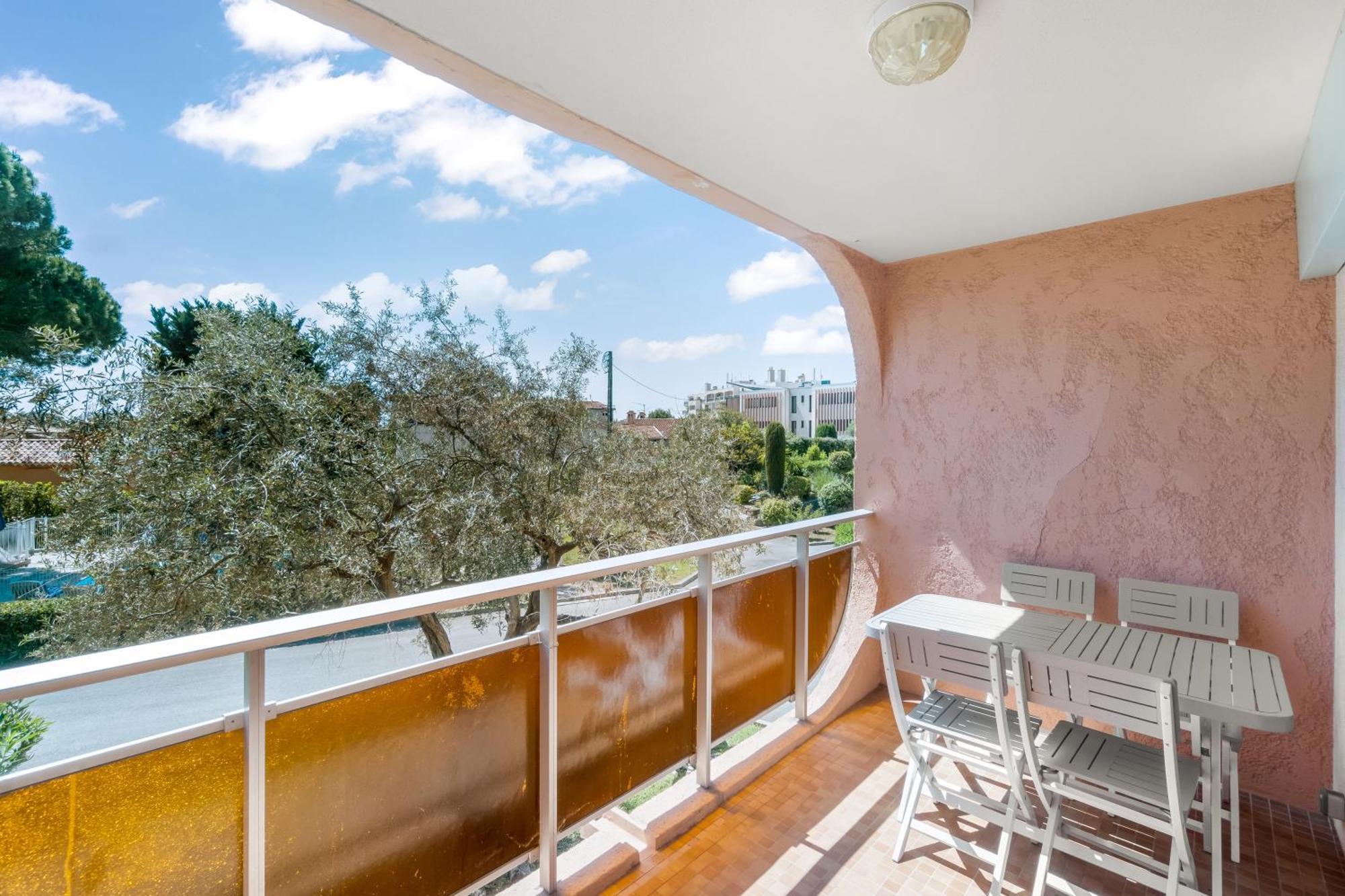 Eden Azur - Residence Hoteliere Golfe-Juan Quarto foto