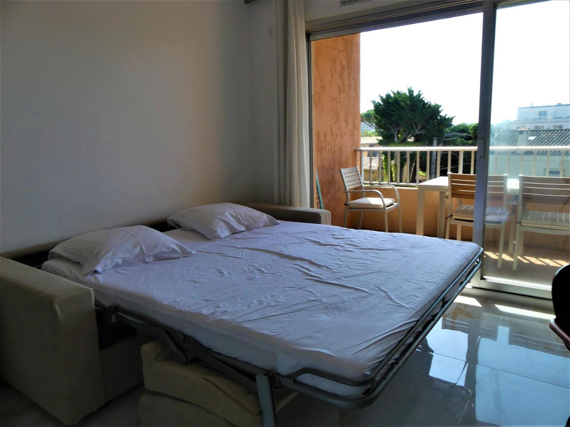 Eden Azur - Residence Hoteliere Golfe-Juan Exterior foto