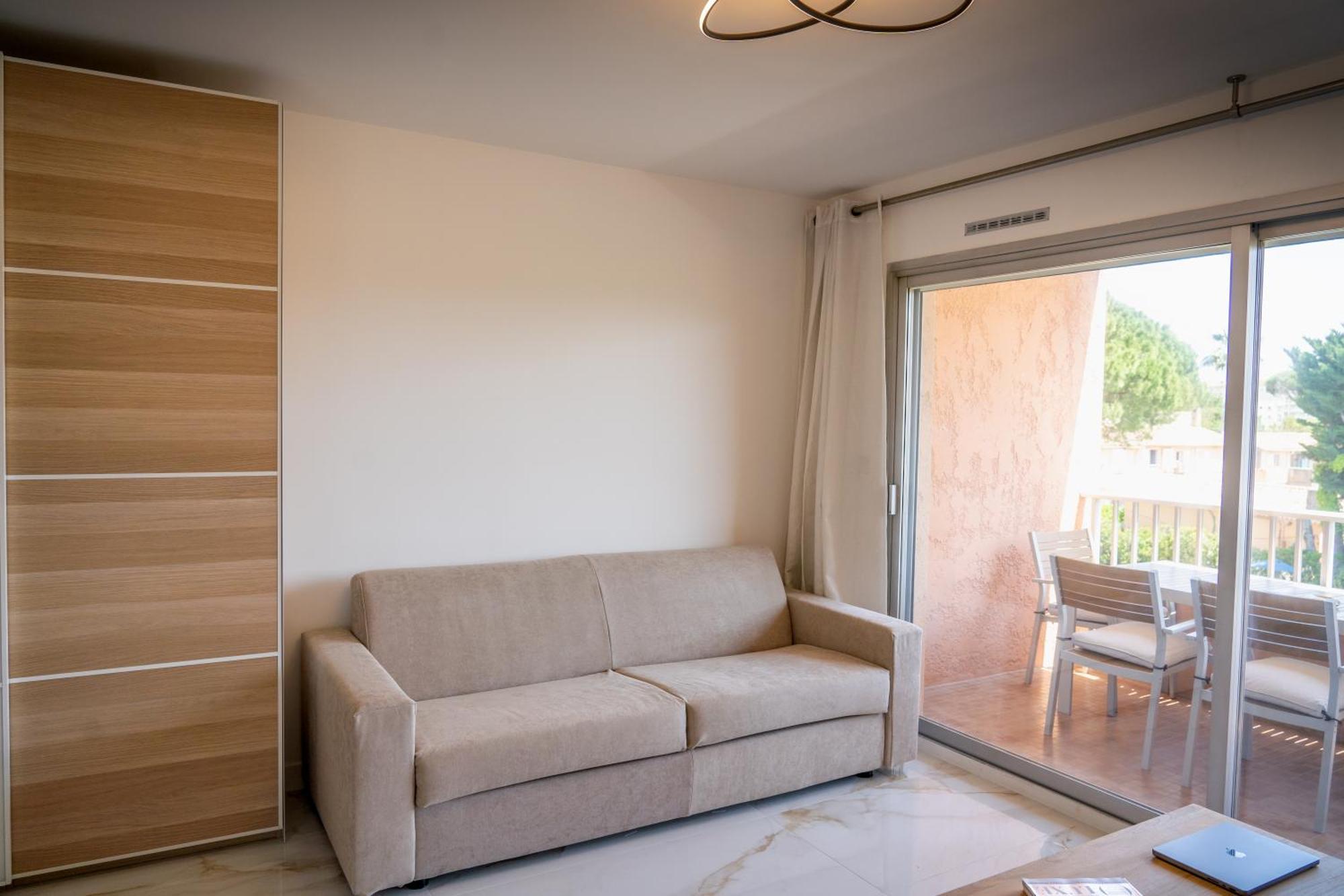 Eden Azur - Residence Hoteliere Golfe-Juan Quarto foto