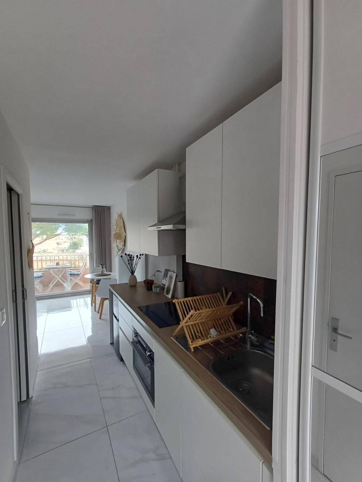 Eden Azur - Residence Hoteliere Golfe-Juan Quarto foto