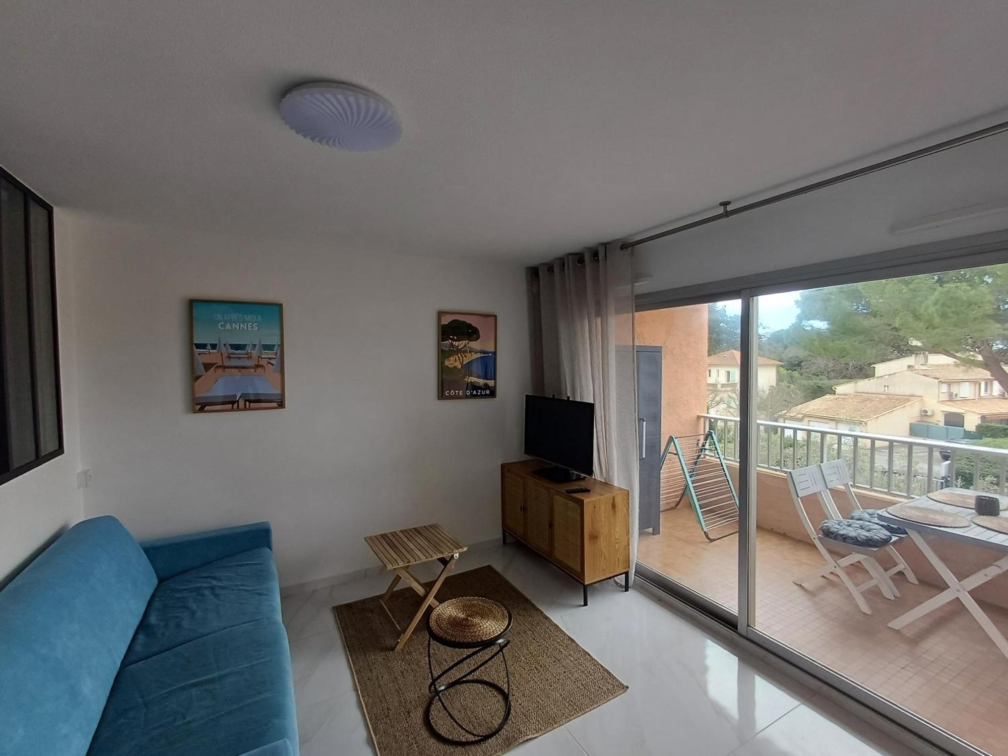 Eden Azur - Residence Hoteliere Golfe-Juan Quarto foto
